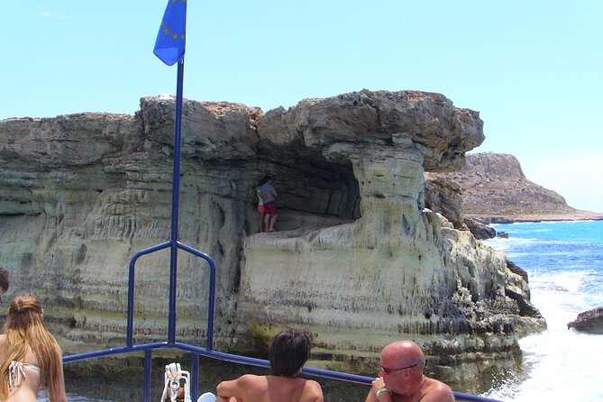 APHRODITE II -LAZY DAY CRUISE-BLUE LAGOON,TURTLE COVE, with LUNCH - What the crew and boat add to the day