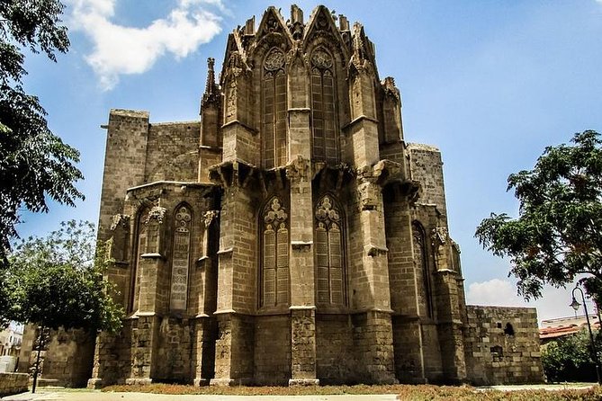 Discover Famagusta from Paphos - Salamis: ancient Cyprus in a 75-minute visit