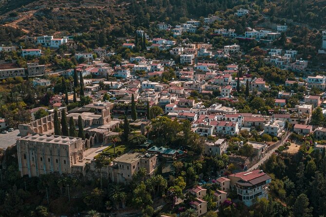 From Nicosia and Kyrenia: Famagusta & Kyrenia as Circular Tour - Lunch is flexible, but plan for it