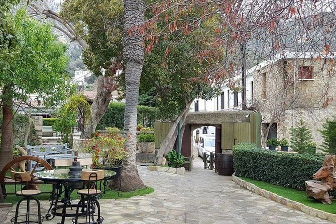 From Nicosia and Kyrenia: Famagusta & Kyrenia as Circular Tour - What a private guide changes