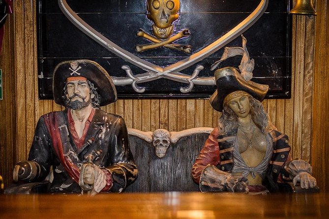 Jolly Roger | Pirates Adventure Cruise - Seating, shade, and the importance of arriving early