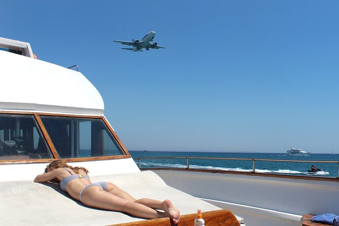 Larnaca Bay Cruise - A short sea trip with two very different highlights