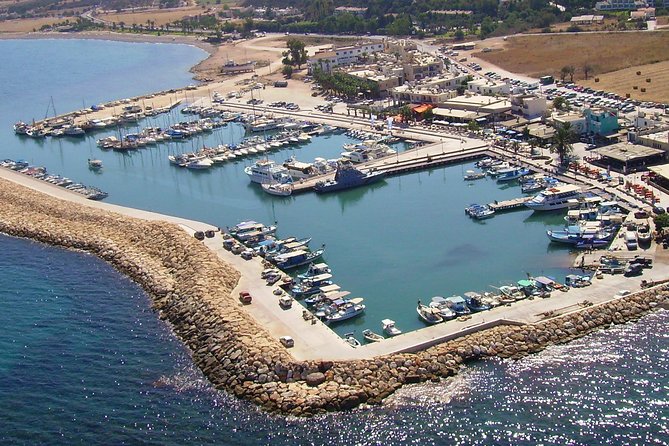 Luxury Marinello 22 Speedboat with driver to Blue Lagoon & more.. - Cruising Along the Akamas Peninsula