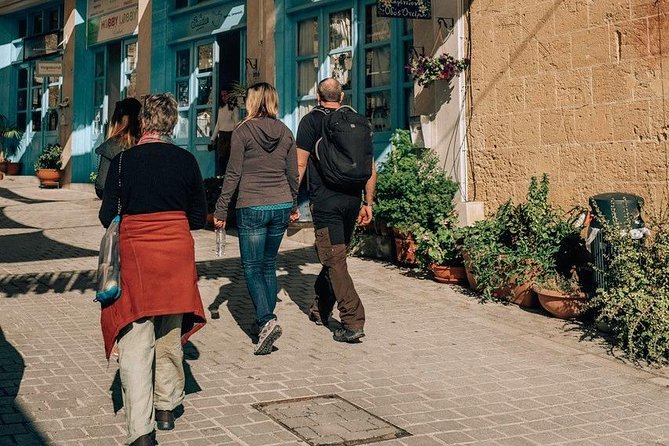 Nicosia: Green Line and Buffer Zone Guided Walk - Coffee, comfort, and the physical effort