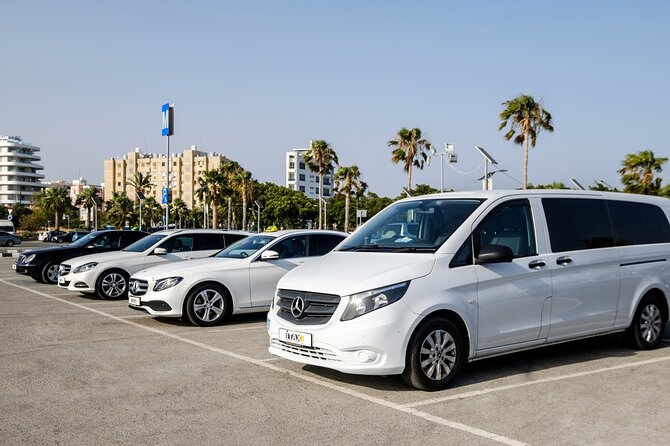 Private Transfer: Larnaca Airport to Larnaca District 1-14 pax - Why the private format can be worth the price