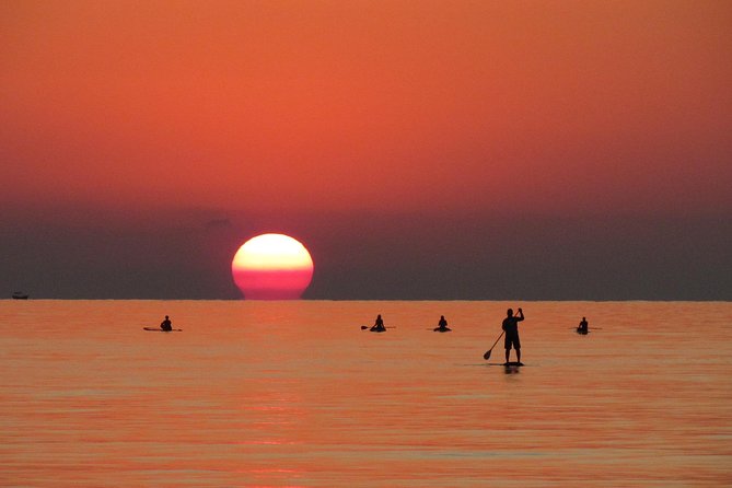 Stand Up Paddle Lesson - Safety equipment and cold-water comfort
