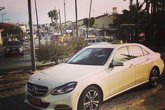 Taxi transfer from LCA airport to Ayia Napa or Ayia Napa to LCA airport - Booking details that deserve attention