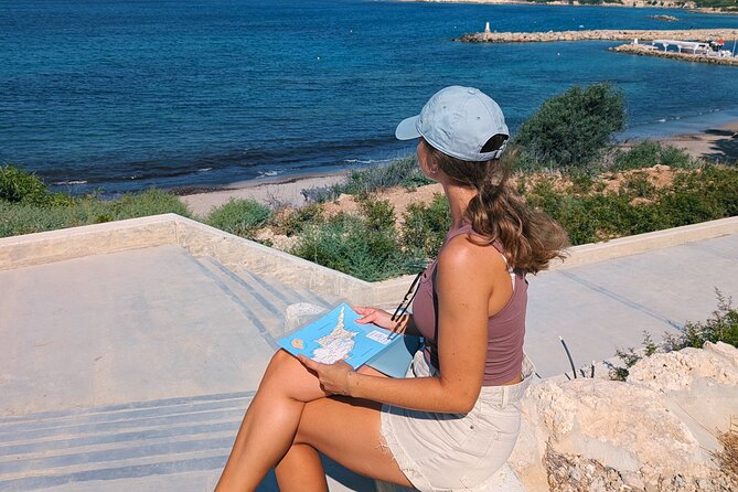 XploreMe! - Coral Bay Scavenger Hunt Outdoor Activity - The value at $18.06 per person