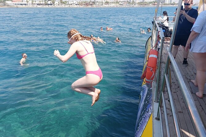 Zorky Yellow Semi Submarine and Zenobia Wreck 2 hours Shared Tour - What I would realistically expect from the crew